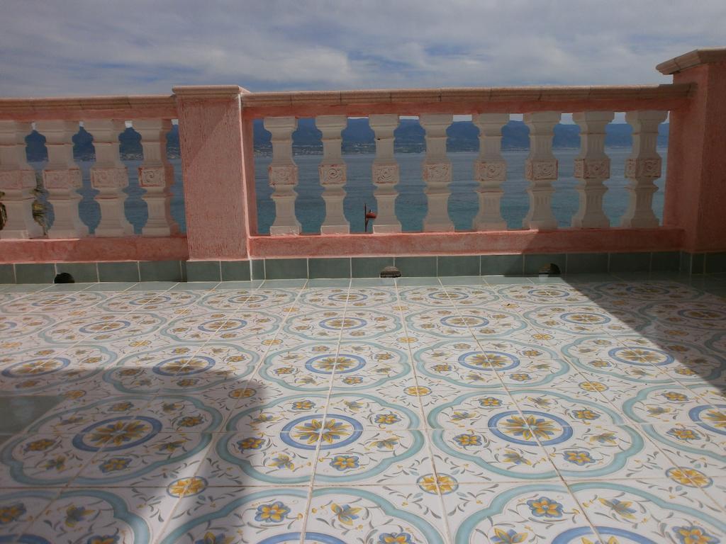 Apartamento Blue Eden Strait Mesina Habitación foto